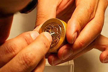 宁波江诗丹顿机械表为什么不走了