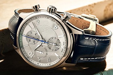 宁波江诗丹顿手表有雾气维修