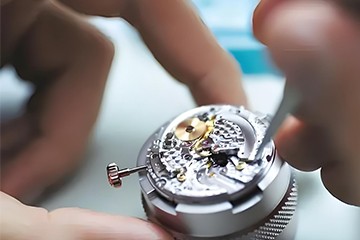 宁波江诗丹顿手表为什么突然不走针了